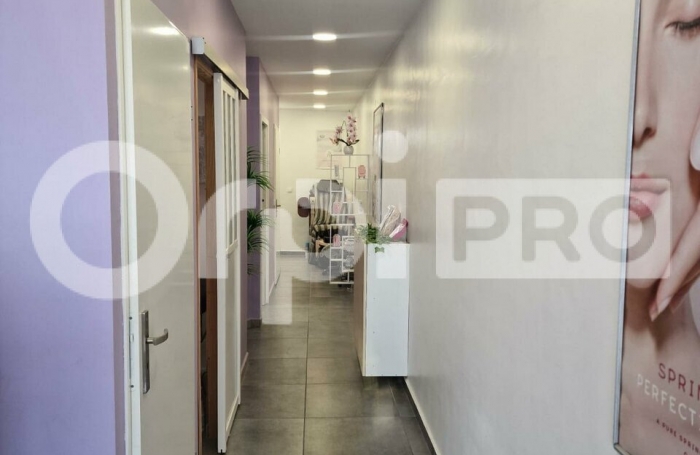 Location Local professionnel 