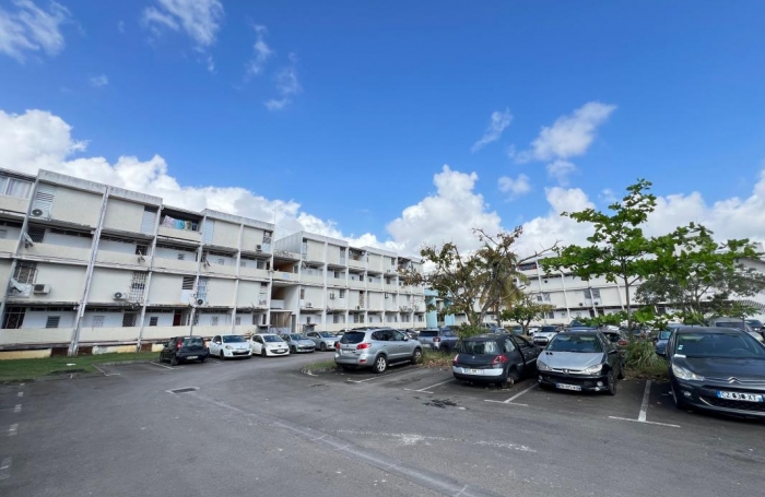 Location Appartement 107.57m&sup2; 5 pi&#232;ces Les Abymes