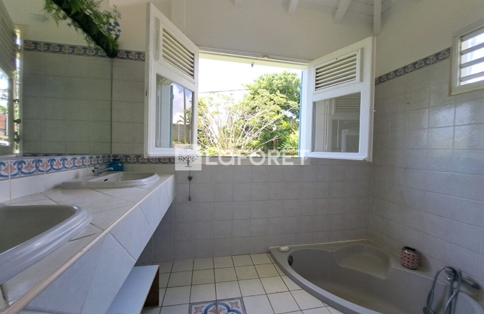 Vente Maison 158m² 4 pièces Goyave