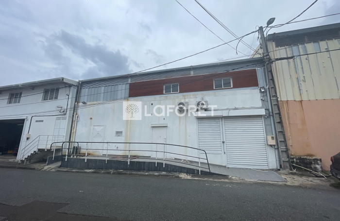 Vente Local commercial 