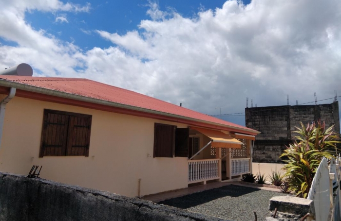 Vente Maison 105m&sup2; 5 pi&#232;ces Sainte Rose