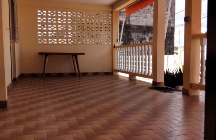 Vente Maison 105m&sup2; 5 pi&#232;ces Sainte Rose