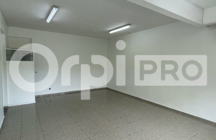 Bureau, rez-de-chaussée Cle en main