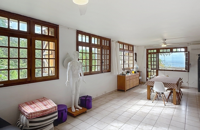 Vente Maison 247m&sup2; 10 pi&#232;ces Pointe-Noire