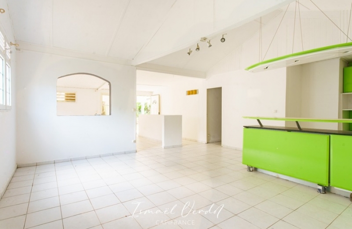 Vente Maison 82m&sup2; 3 pi&#232;ces Baie Mahault