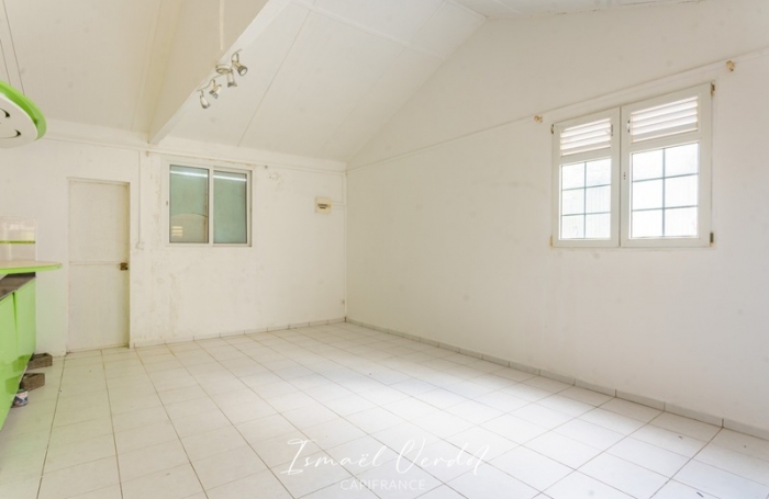 Vente Maison 82m&sup2; 3 pi&#232;ces Baie Mahault