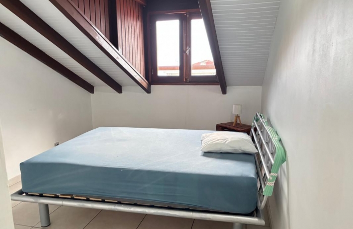 Vente Appartement 57.01m&sup2; 3 pi&#232;ces Basse-Terre