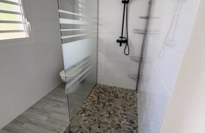 Location Maison 160m&sup2; 5 pi&#232;ces Petit-Bourg