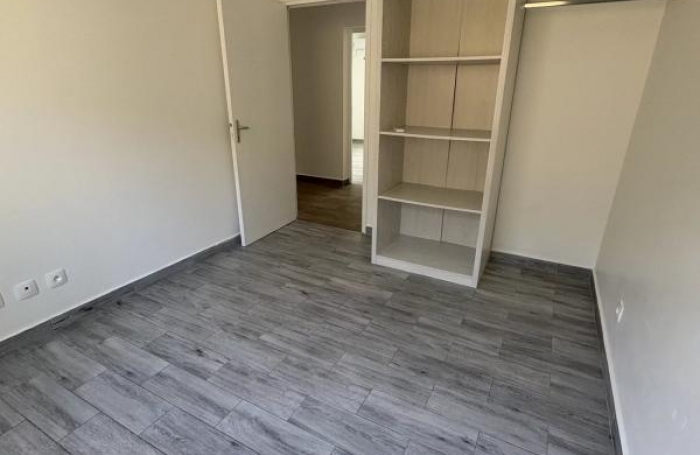 Location Maison 160m&sup2; 5 pi&#232;ces Petit-Bourg