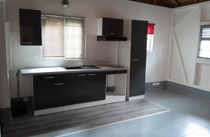 Vente Maison 89.68m&sup2; 5 pièces Sainte Rose