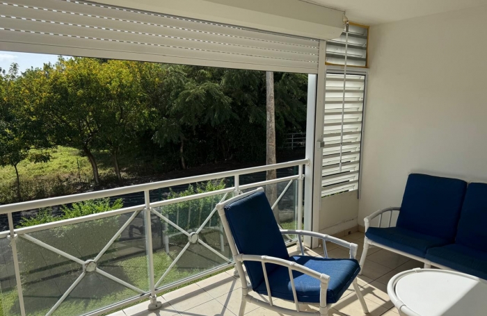 Saint-Claude   Appartement T3 meublé, résidence sécurisée, vendu loué