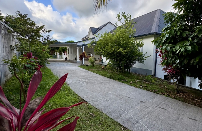 MAISON T4 MEUBLE BAIE-MAHAULT