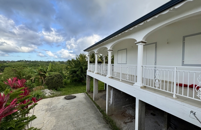 MAISON T4 MEUBLE BAIE-MAHAULT