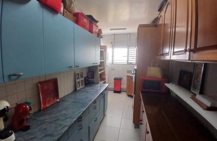 Vente Appartement 106.9m&sup2; 4 pi&#232;ces Pointe-à-Pitre