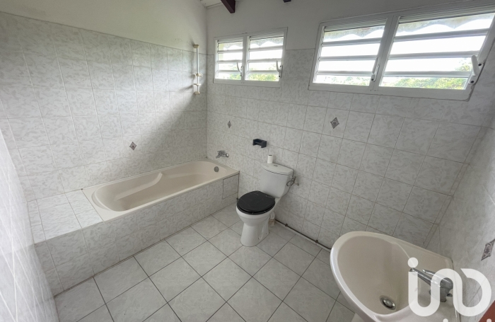 Vente Divers 117m&sup2; 5 pi&#232;ces Petit-Canal