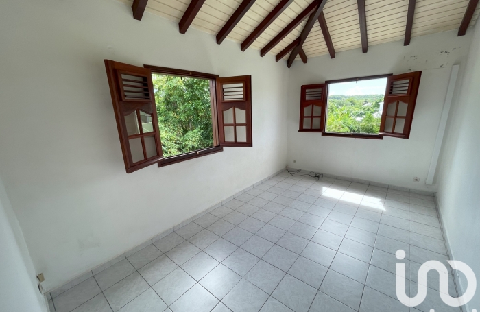 Vente Divers 117m&sup2; 5 pi&#232;ces Petit-Canal