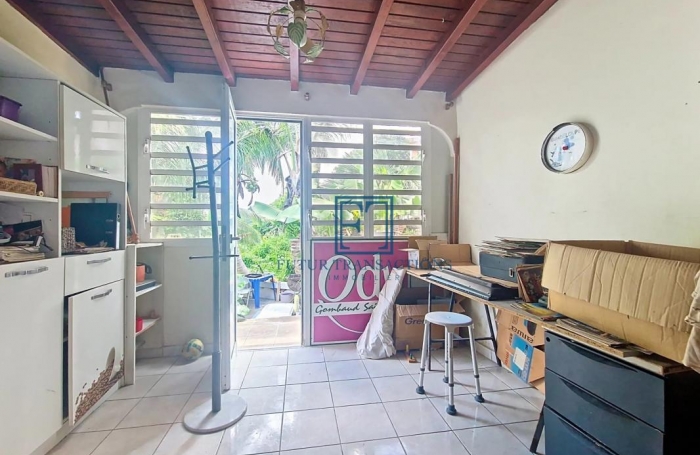 Vente Maison 76m&sup2; 5 pi&#232;ces Les Abymes