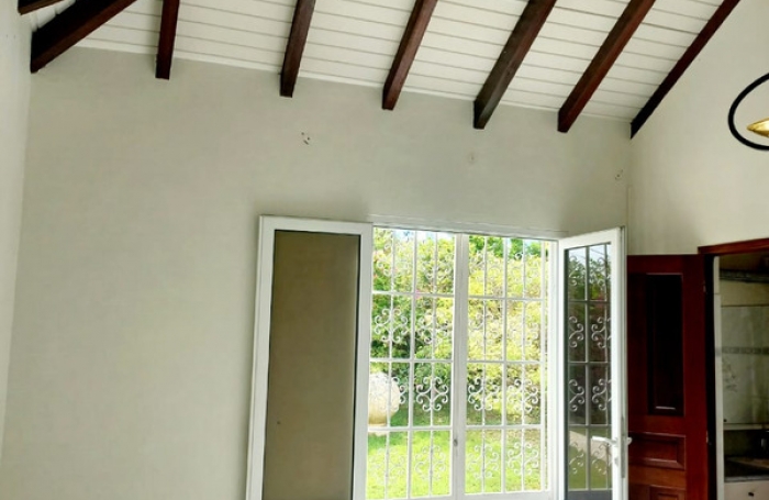 Vente Maison 291m&sup2; 7 pièces Les Abymes