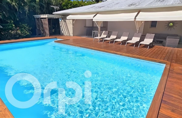 Vente Immeuble 132m&sup2; 6 pi&#232;ces Saint François