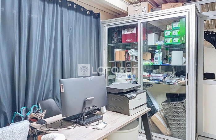 Vente Local commercial 331.14m&sup2; Pointe-&agrave;-Pitre