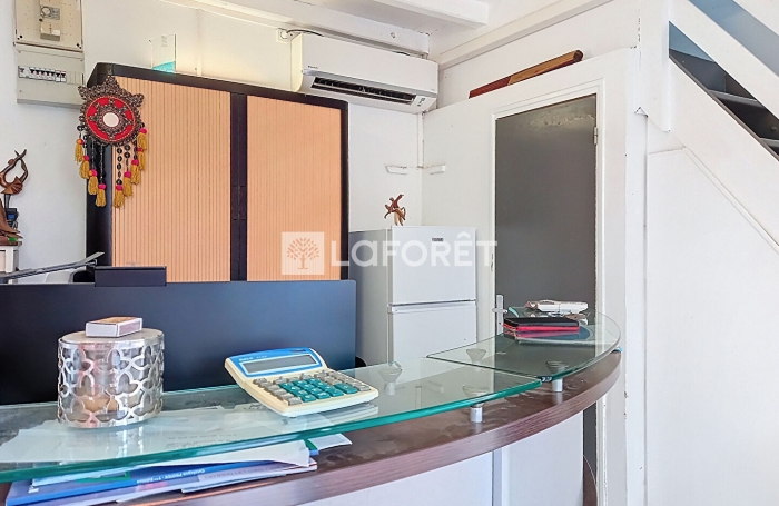 Vente Local commercial 331.14m&sup2; Pointe-&agrave;-Pitre