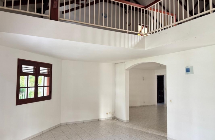 Vente Maison 250m&sup2; 5 pi&#232;ces Saint Claude