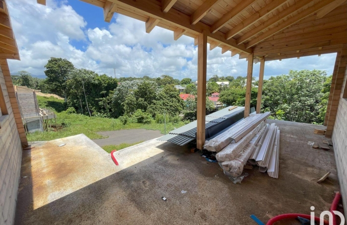 Vente Maison 95m&sup2; 4 pi&#232;ces Petit-Bourg