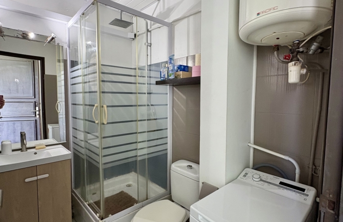 APPARTEMENT T1 VUE MER RESIDENCE AVEC PISCINE ET ACCES PLAGE BAS DU FORT