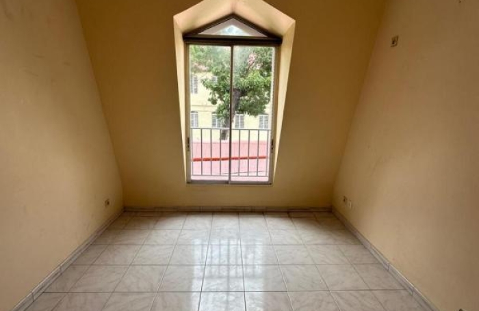 Vente Appartement 48.78m&sup2; 2 pièces Basse-Terre