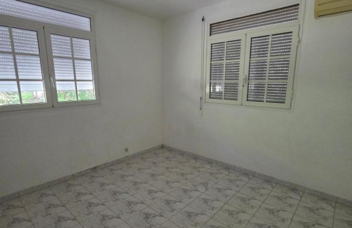 Vente Maison 281m&sup2; 10 pi&#232;ces Gosier