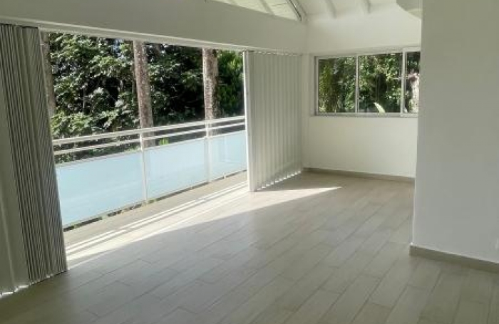 Location Maison 159m&sup2; 6 pi&#232;ces Petit-Bourg
