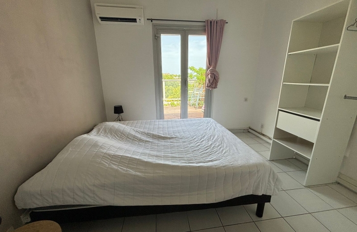 BEL APPARTEMENT T4 DUPLEX VUE MER