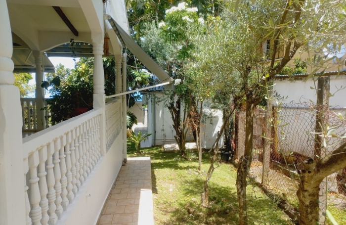 Vente Maison 153m&sup2; 6 pièces Basse-Terre