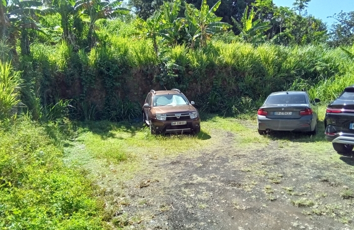 GOURBEYRE  BLANCHET TERRAIN A BATIR DE 545 M2