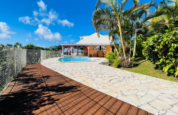 Vente Maison 159m&sup2; 6 pièces Saint Claude