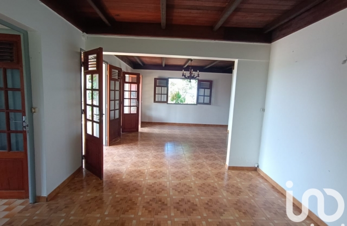 Vente Maison 105m&sup2; 3 pièces Saint Claude