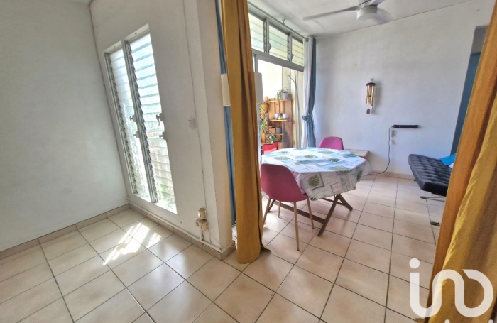 Vente Appartement 63m&sup2; 4 pièces Les Abymes