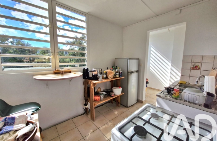 Vente Appartement 63m&sup2; 4 pièces Les Abymes