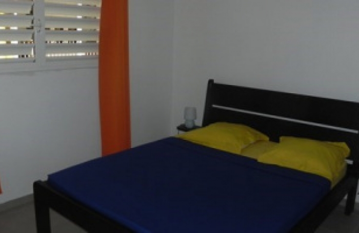 PETIT BOURG APPARTEMENT DUPLEX T3 MEUBLE VUE MER