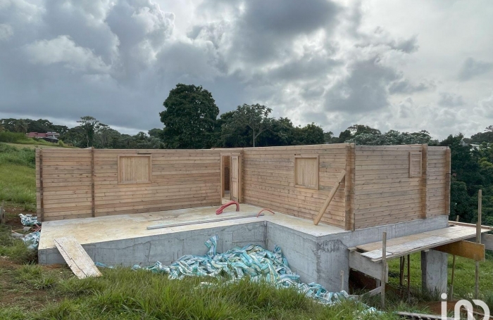 Vente Maison 95m&sup2; 4 pièces Petit-Bourg