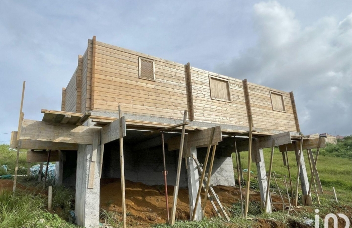 Vente Maison 95m&sup2; 4 pièces Petit-Bourg