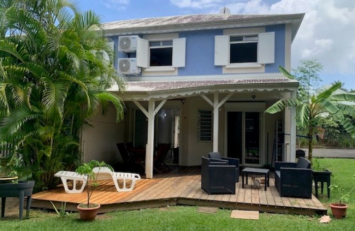 Vente Maison 81.6m&sup2; 4 pièces Sainte Rose