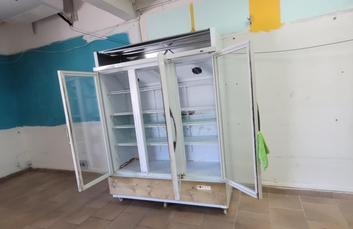 De 169.51m2 en location 1600 € par mois à Saint-François