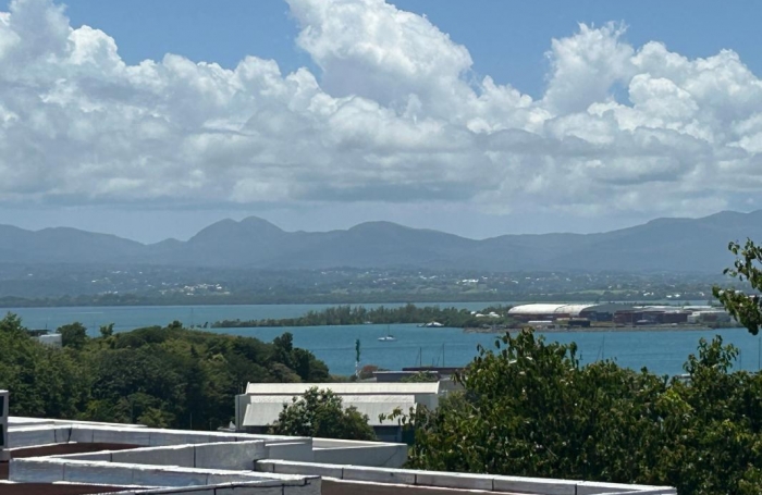 Vente Appartement 35.73m&sup2; 2 pièces Les Abymes