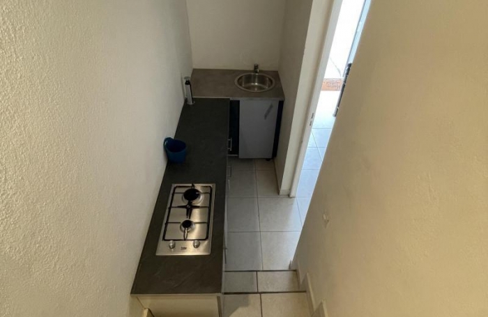 STUDIO meubl&eacute; proche Universit&eacute;