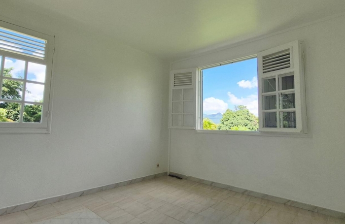 Location Maison 164.71m&sup2; 5 pièces Lamentin