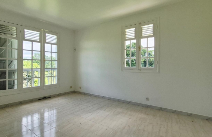 Location Maison 164.71m&sup2; 5 pièces Lamentin