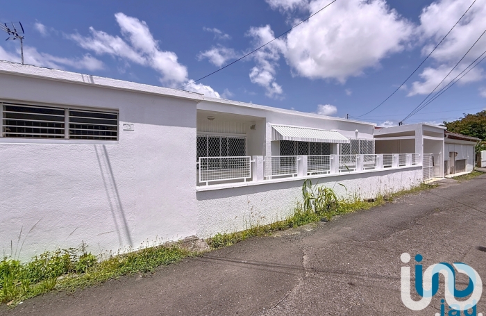 Vente Maison 139m&sup2; 5 pièces Les Abymes