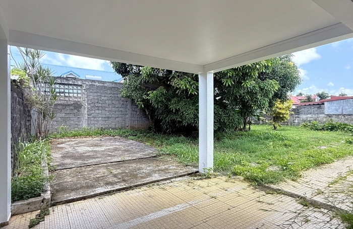 Vente Maison 139m&sup2; 5 pièces Les Abymes