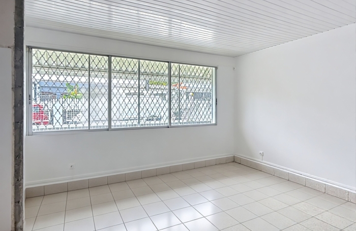 Vente Maison 139m&sup2; 5 pièces Les Abymes